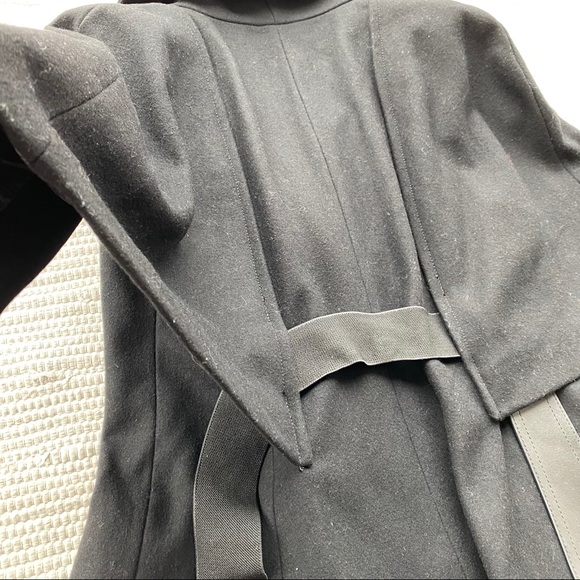 GUESS Cape Wool Peacoat Large - Picture 8 of 11